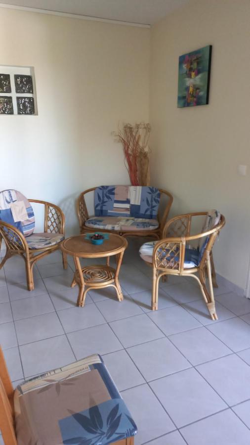 Charmant Petit T2 Dans Maison Vieux-Bourg Exterior foto